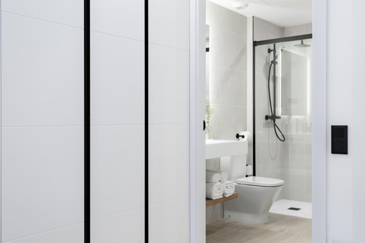 Apartsnoubcn Equador Les Corts Barcelona Exterior foto